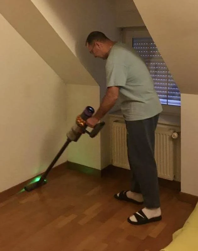 view of our own purchase testing dyson v15 detect absolute cordless vacuum cleaner australia unboxing package arrival several weeks to months